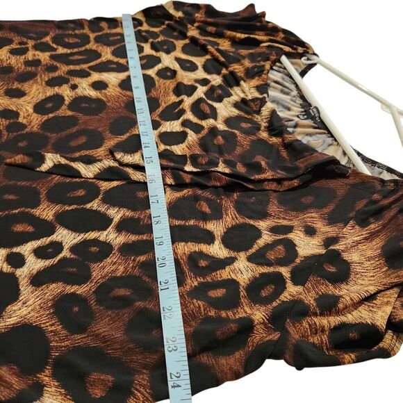 Liz Mccoy Blouse Size 1X Animal Print Tie Front Short Sleeves Stretch - Picture 8 of 11